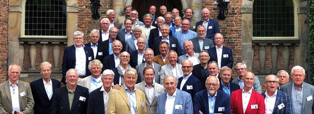 Groepsfoto homecoming 1969 NOIB a